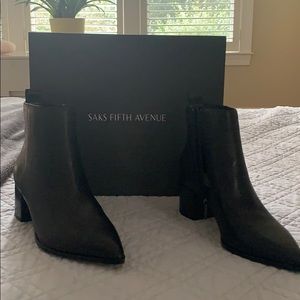 Blank ankle boots